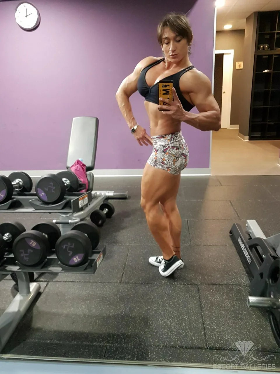 Escorts Eindhoven, Netherlands Karyn Bayres