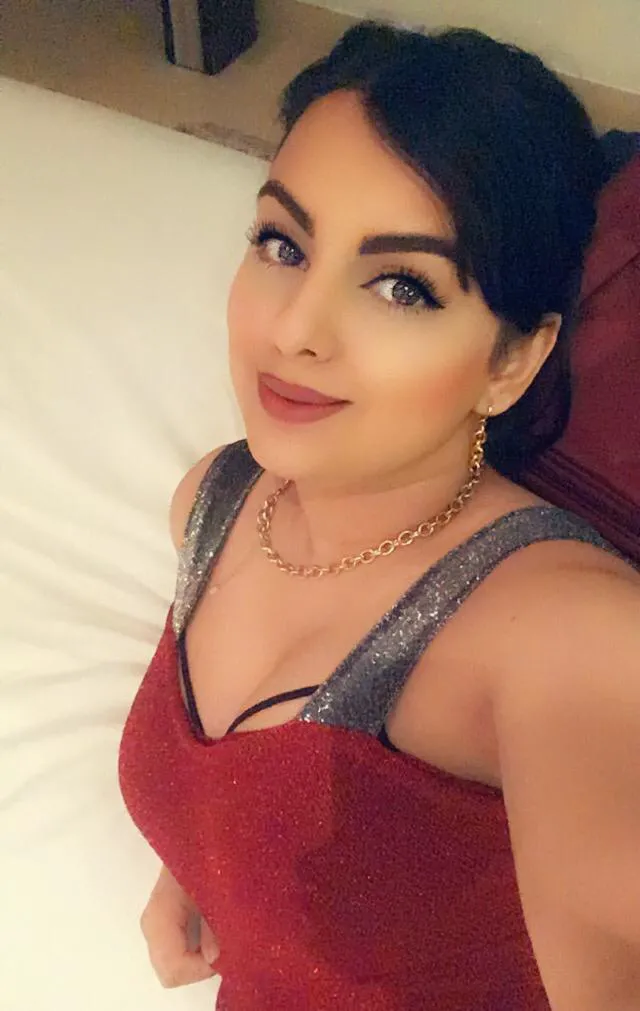 Escorts Muscat, Oman VIP Iranian Escort Lila Always Hot And Horny
