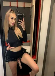 Escorts Hamilton, Ontario Goddess Jay