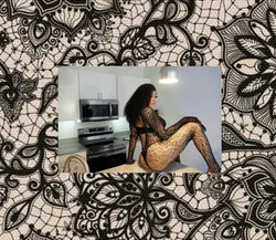 Escorts Columbus, Ohio Carmella Red•Dublin