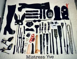 Escorts Dubai, United Arab Emirates Misstress Yve-HARD-Top Ladyboy