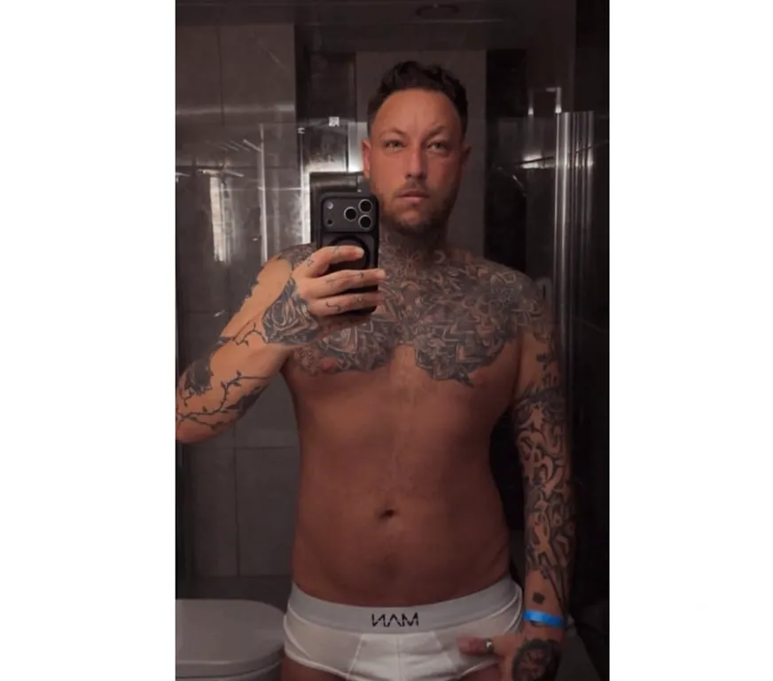 Escorts Pelton, England Discrete Gay Escort