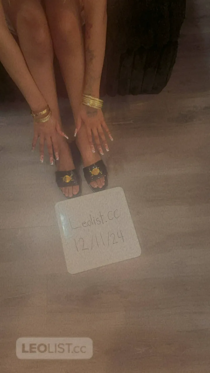 Escorts Oakville, Ontario SUPER CLASSY BEAUTIFUL BLONDE HAIR BARBIE GFE PRO