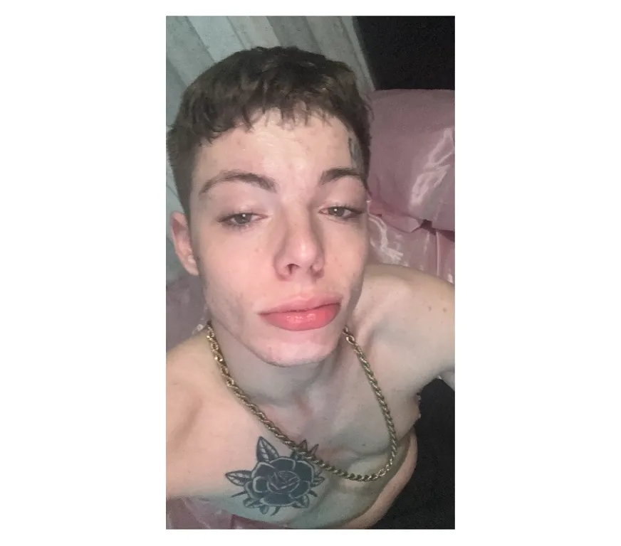 Escorts Liverpool, England NEW SEXY GUY NOW AVAILABLE