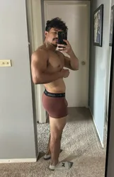 Escorts Chicago, Illinois Alexbigxlboy