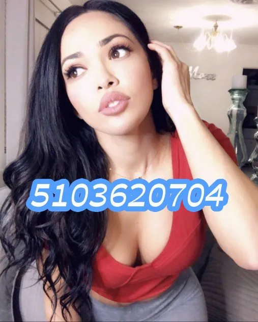 Escorts Northridge, California Mexican White &Asian