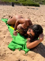 Escorts Rio de Janeiro, Brazil Larissa kemylli