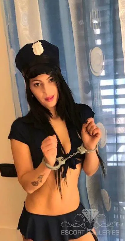 Escorts Piacenza, Italy null