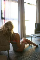 Escorts Adelaide, Australia Victoria Knight 


