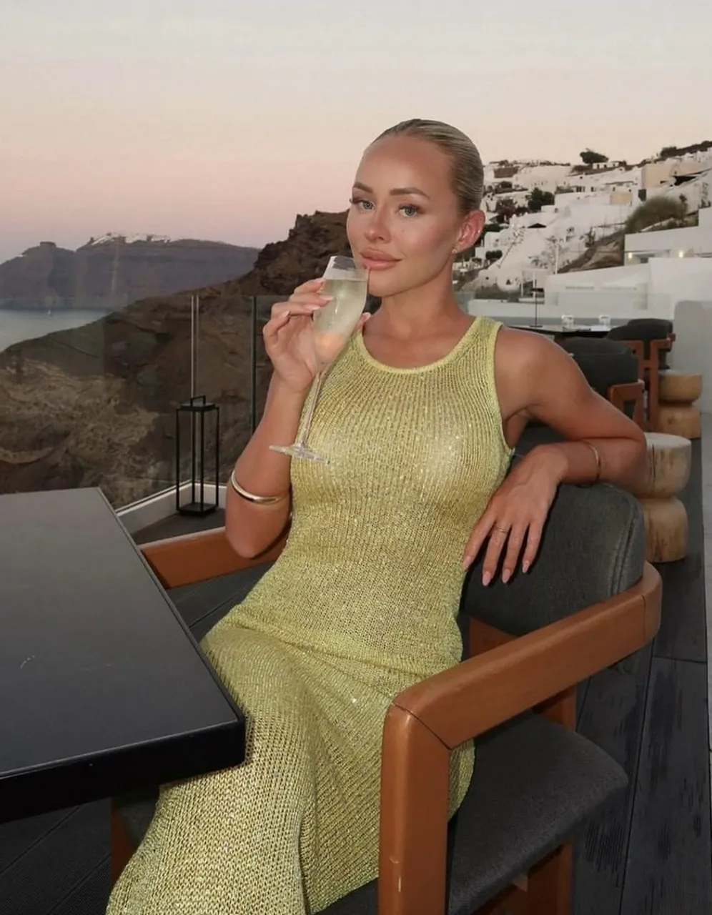 Escorts Paris, France VIKA&KRISTINA