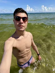 Escorts New York City, New York AdrianLoves