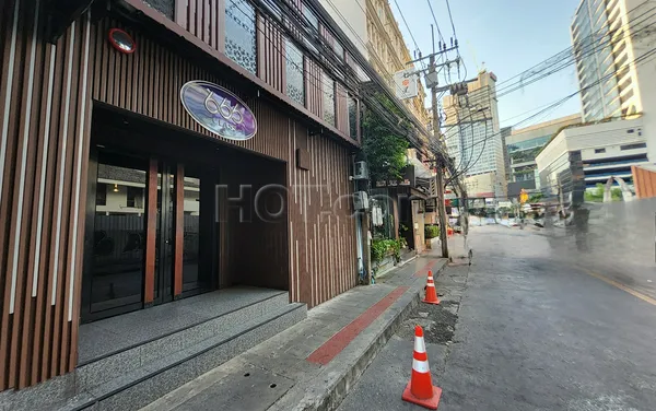 Massage Parlors Bangkok, Thailand 666 Class Nuru Massage