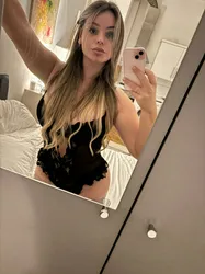 Escorts London, England Athena Fitt