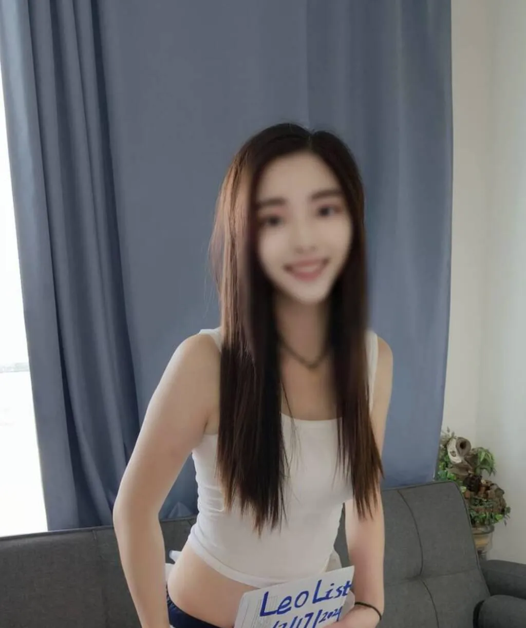 Escorts Toronto, Ontario Lisa&Amy