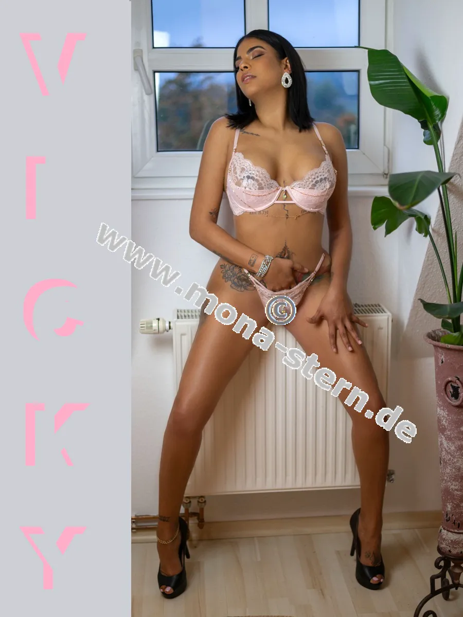 Escorts Stuttgart, Germany Vicky/Dom.Rep.
