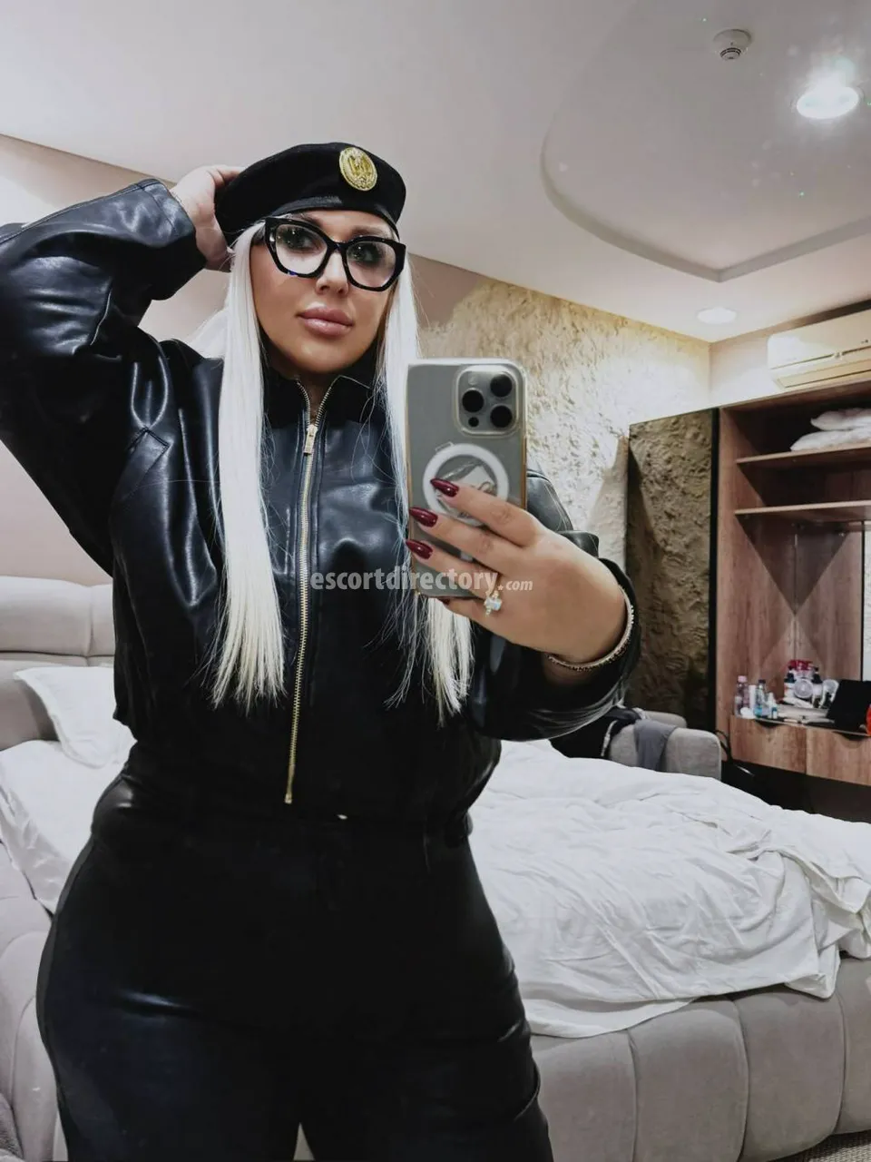 Escorts Manama, Bahrain Mistress Amely Bbw
