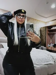 Escorts Manama, Bahrain Mistress Amely Bbw