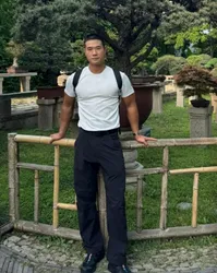 Escorts Singapore, Singapore Muscleboyadam