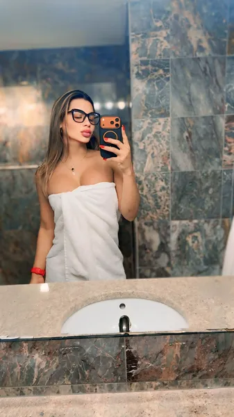 Escorts Queens, New York 📍Yuliana🍑🥵🍆🥛