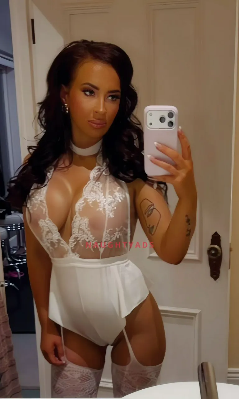 Escorts Melbourne, Australia NINA