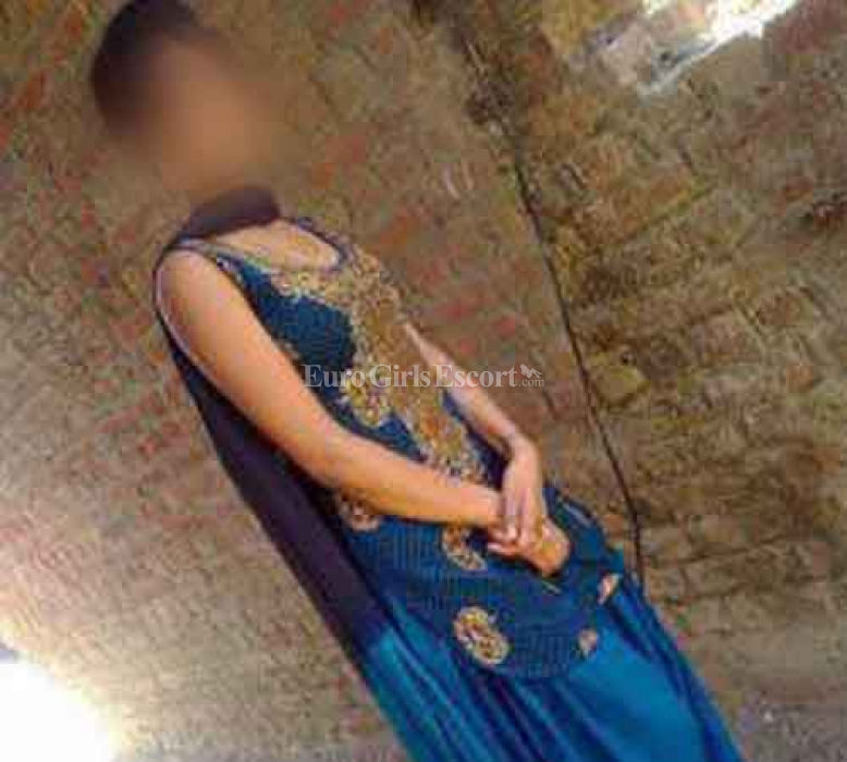 Escorts Gurgaon, India lovesaab