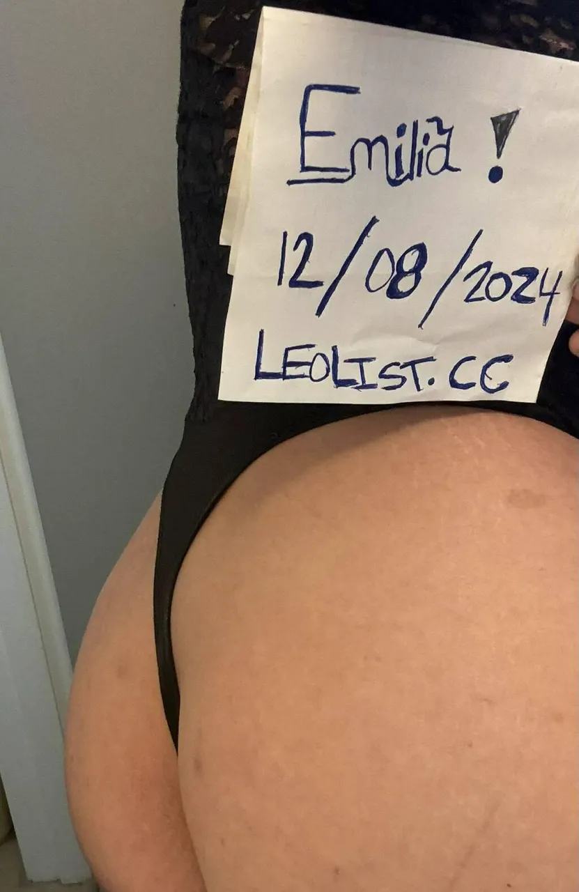 Escorts Kingston, Ontario Emilia