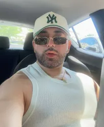 Escorts Providence, Rhode Island SIMON_KG