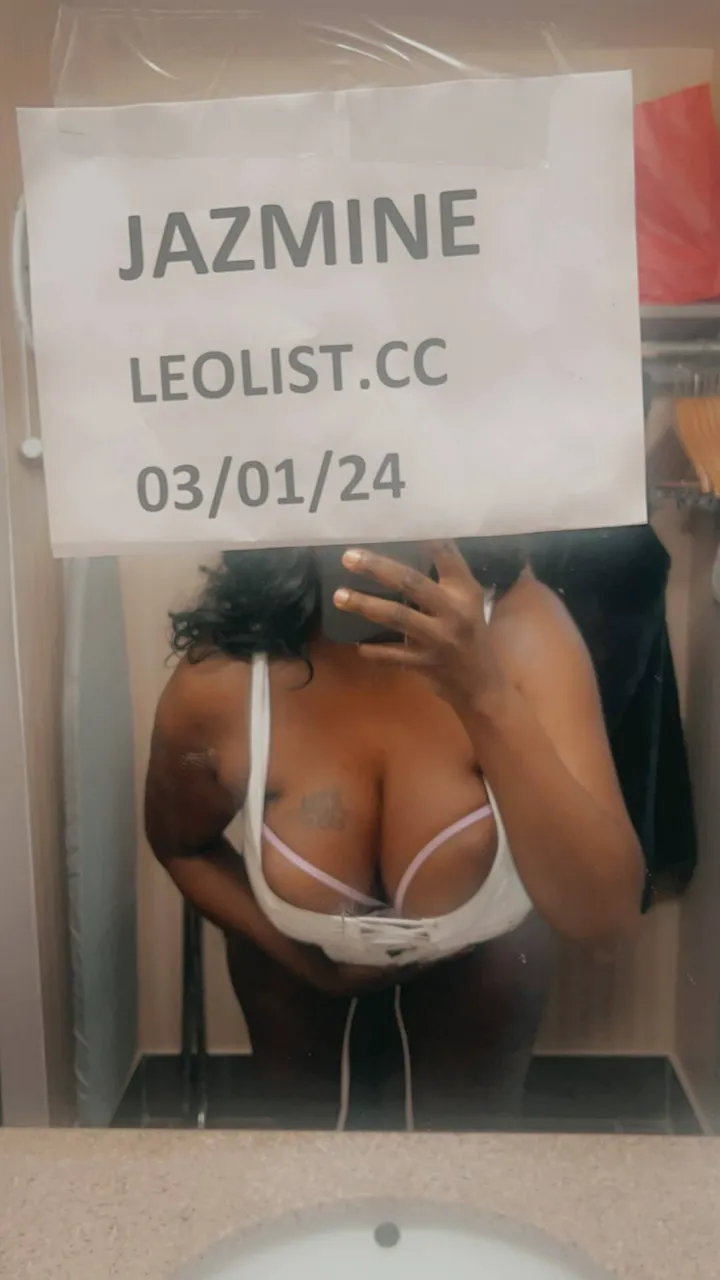 Escorts Mississauga, Ontario Jazmine