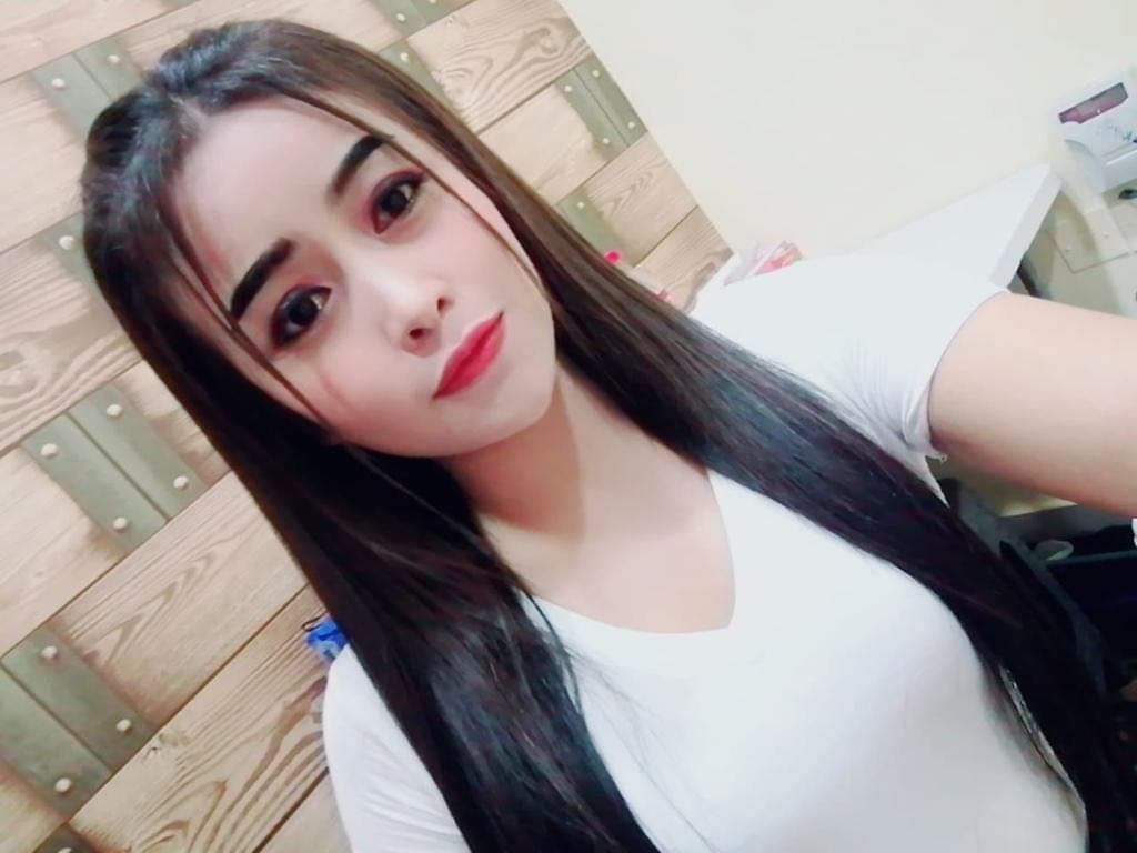 Escorts Dammam, Saudi Arabia Mira