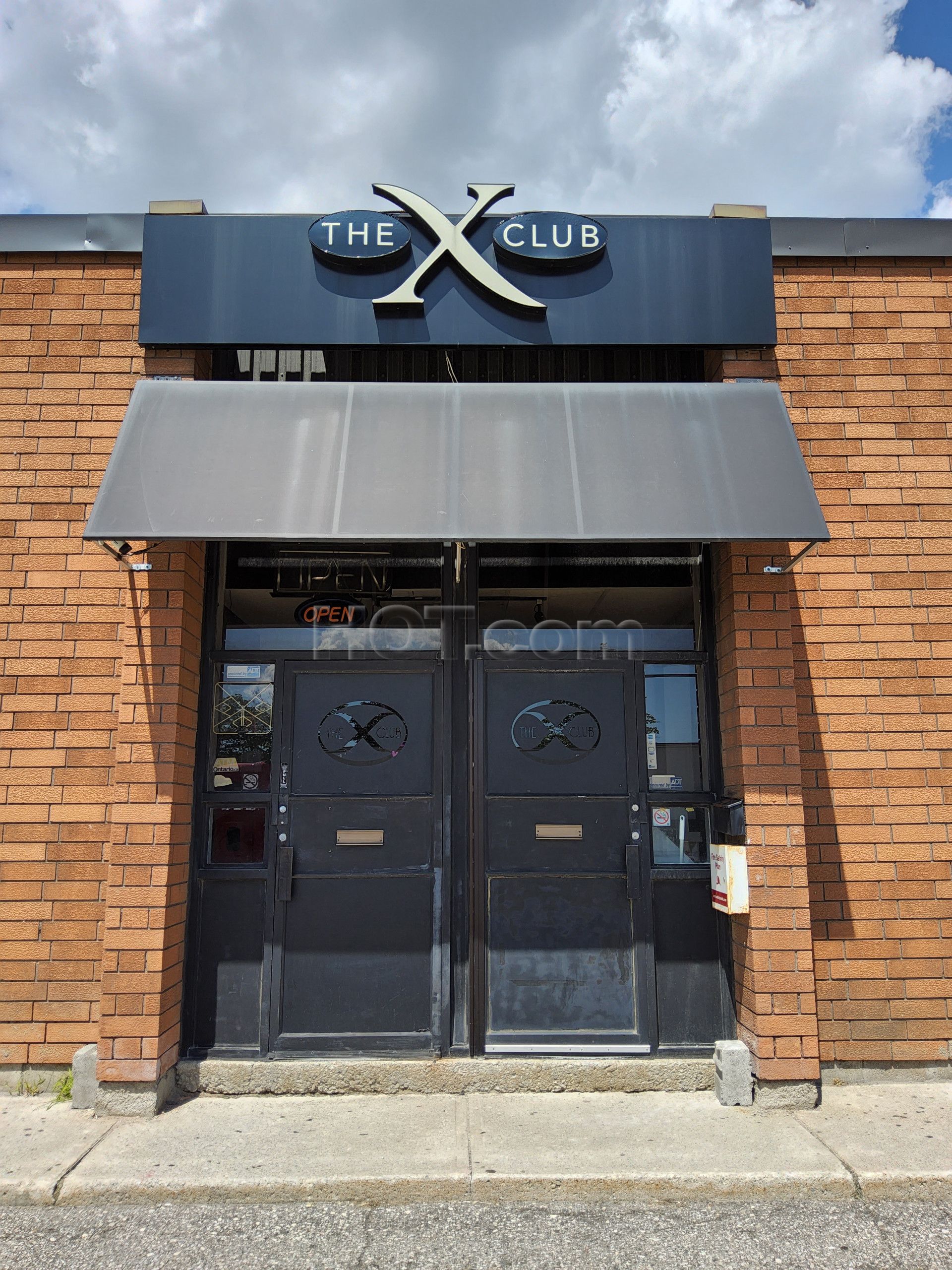 Mississauga, Ontario The X Club