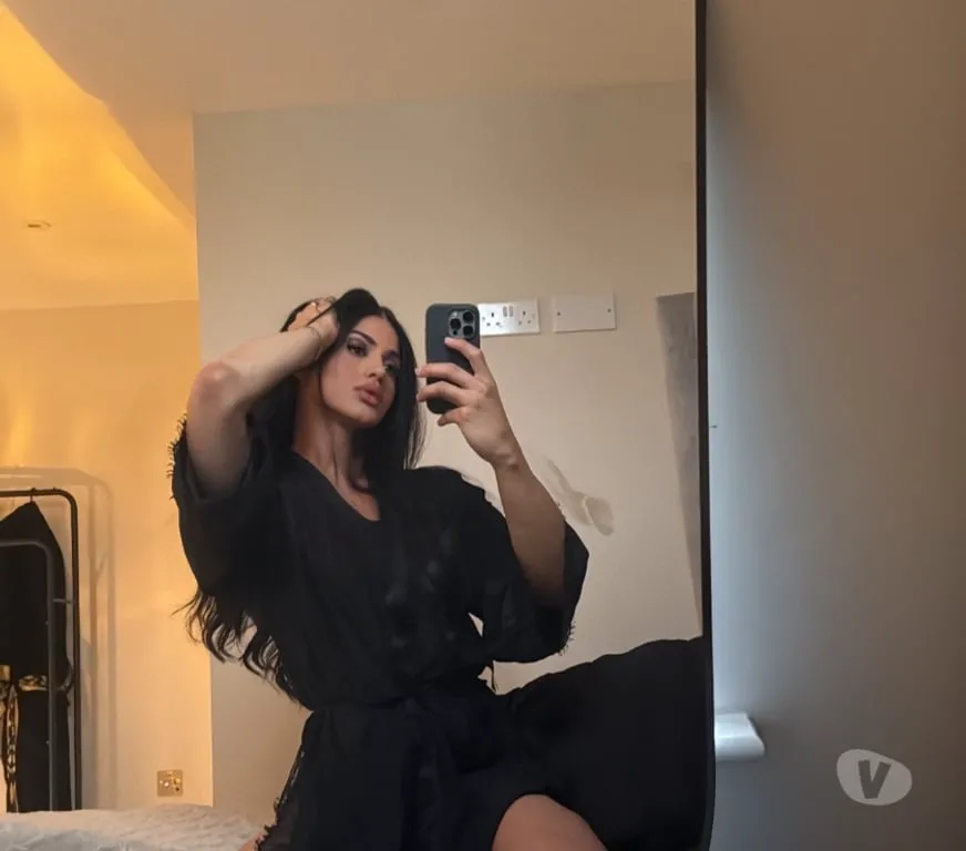 Escorts Nottingham, England Who knows Maybe theres a Mih missing in your life