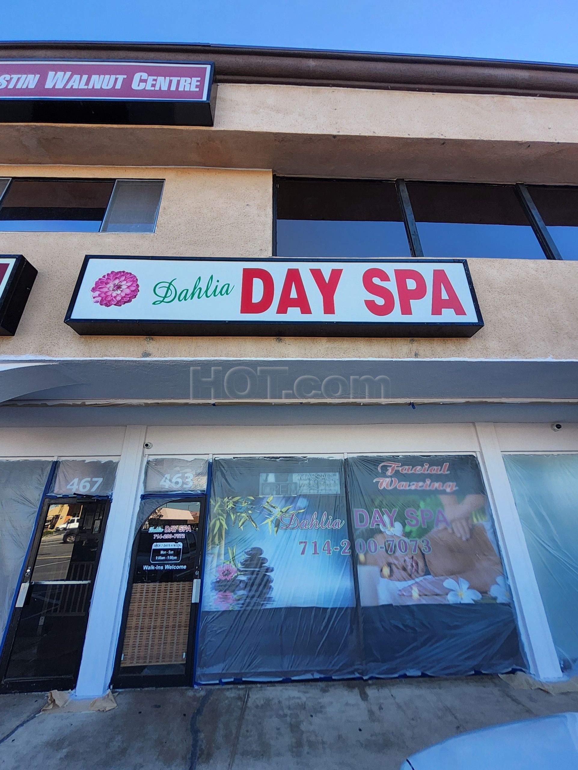 Orange, California Dahlia Day Spa