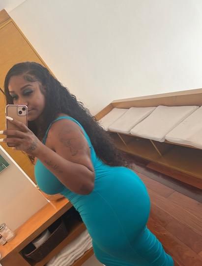 Escorts Colorado Springs, Colorado 💓Sweet Sexy Black Girl 💚Soft Bobs and Nice Ass 👅Hookup Neded 😇InCall/OutCall And Carcall 🚘Available24/7 - 27 -