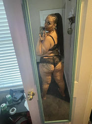 Escorts Houston, Texas Yella diamond