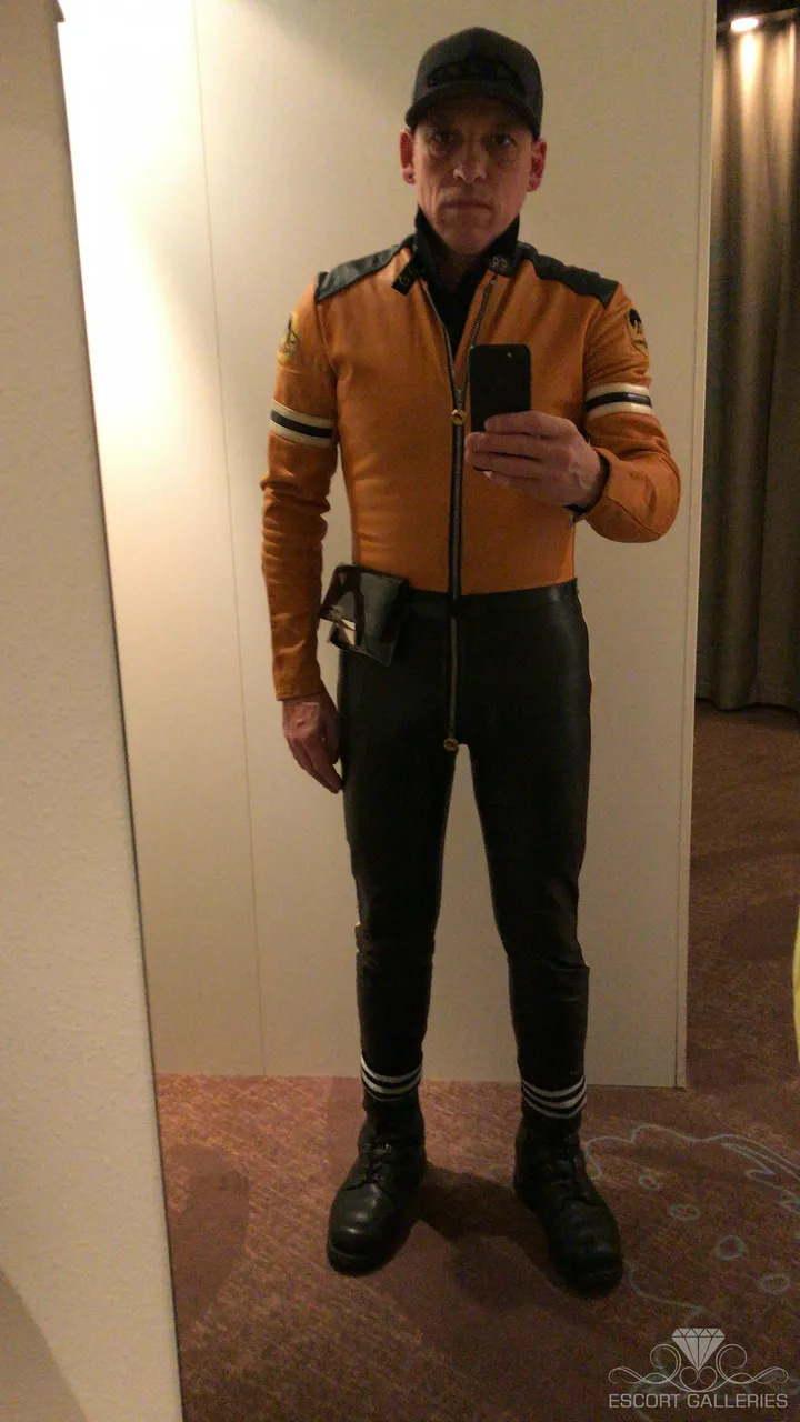 Escorts Munich, Germany Master-365