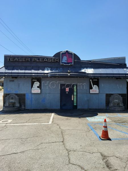 Strip Clubs Bakersfield, California Teaser Pleaser Club