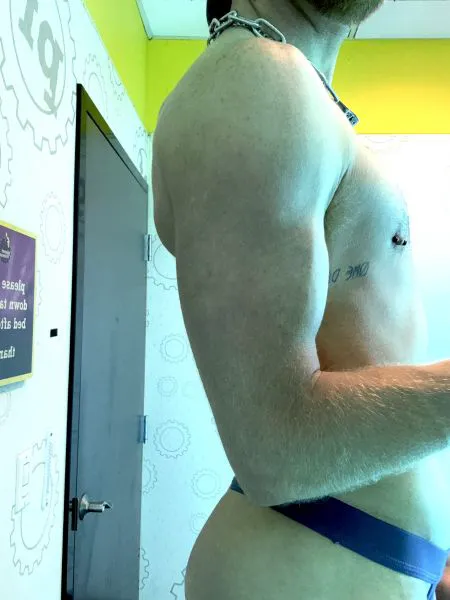 Escorts Morgantown, West Virginia PupMiloAndAXL