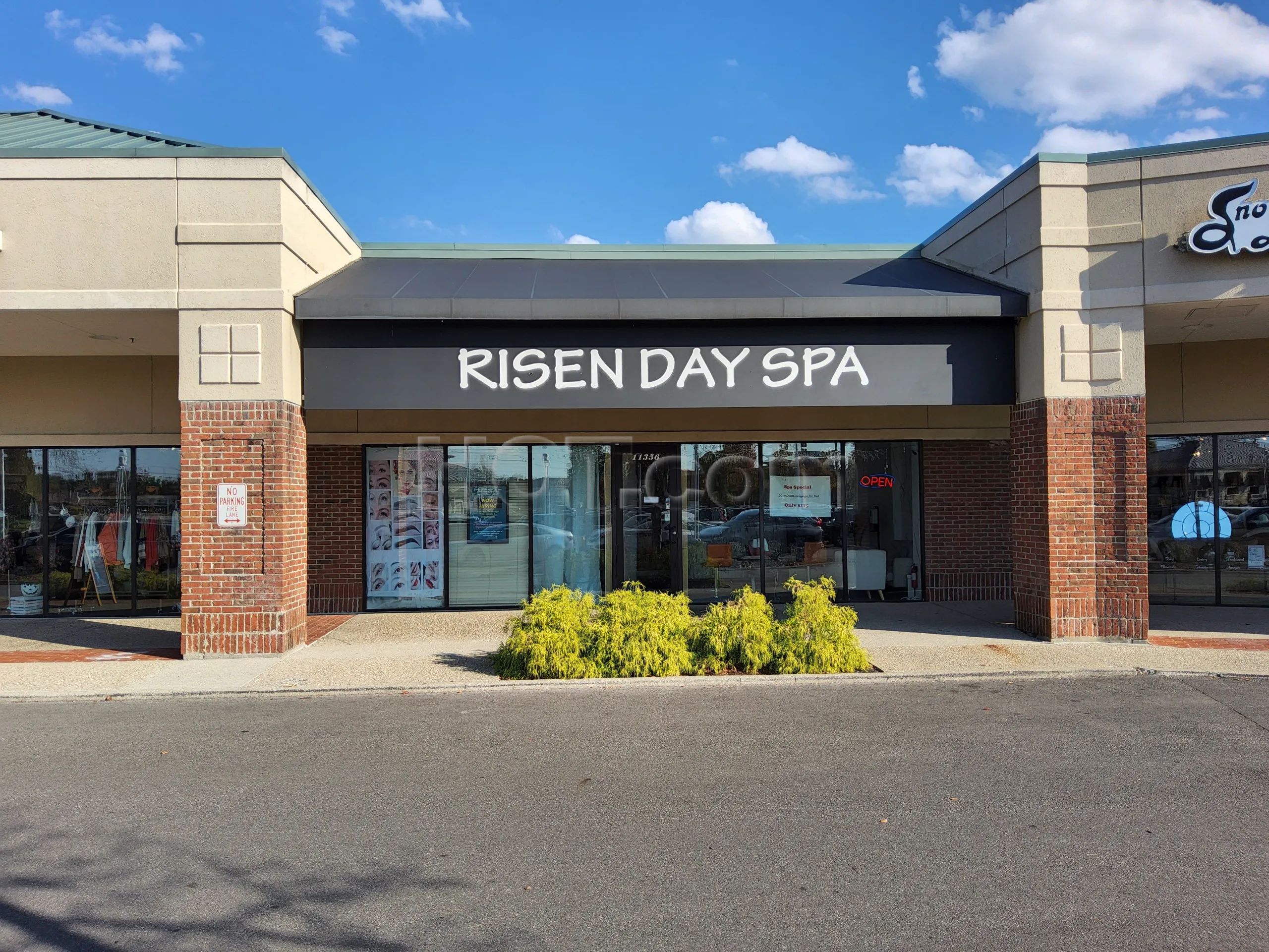 Cincinnati, Ohio Risen Day Spa