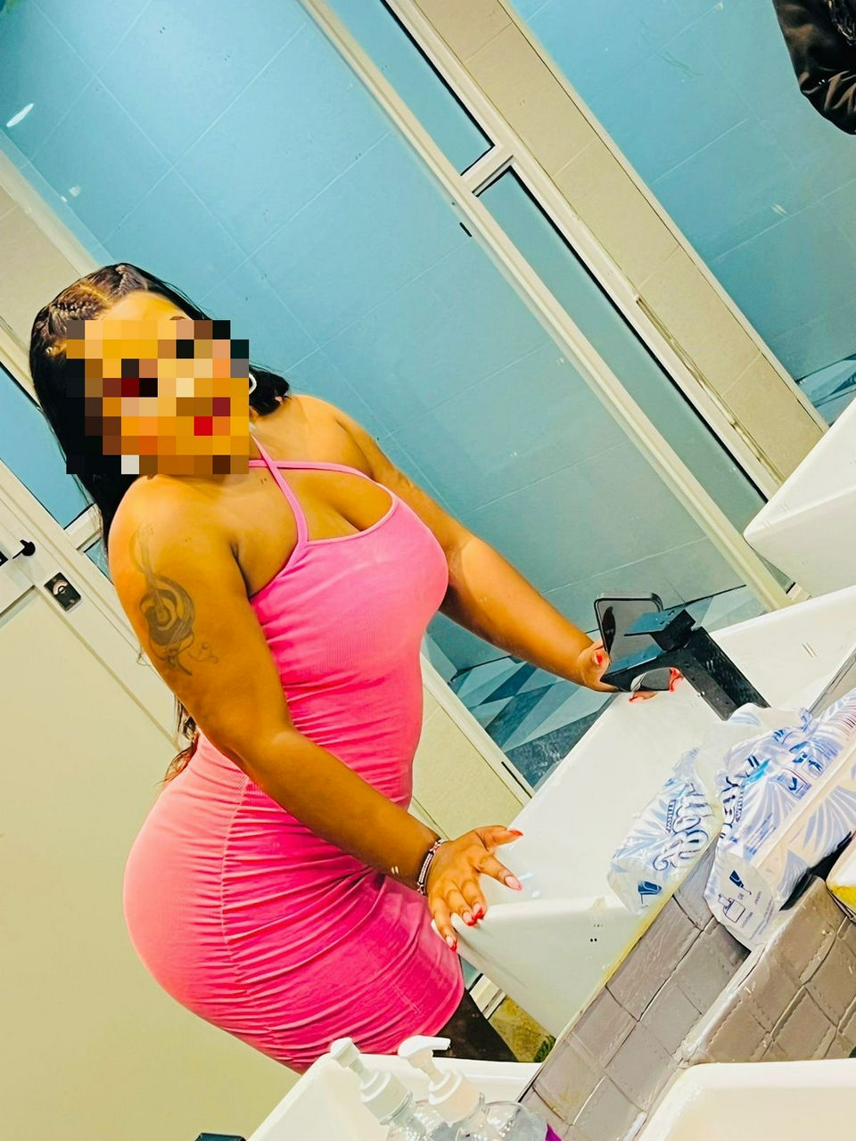 Escorts Nairobi, Kenya Micky ️🖤 Dee ️🖤