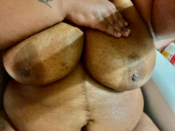 Escorts Detroit, Michigan Carmen