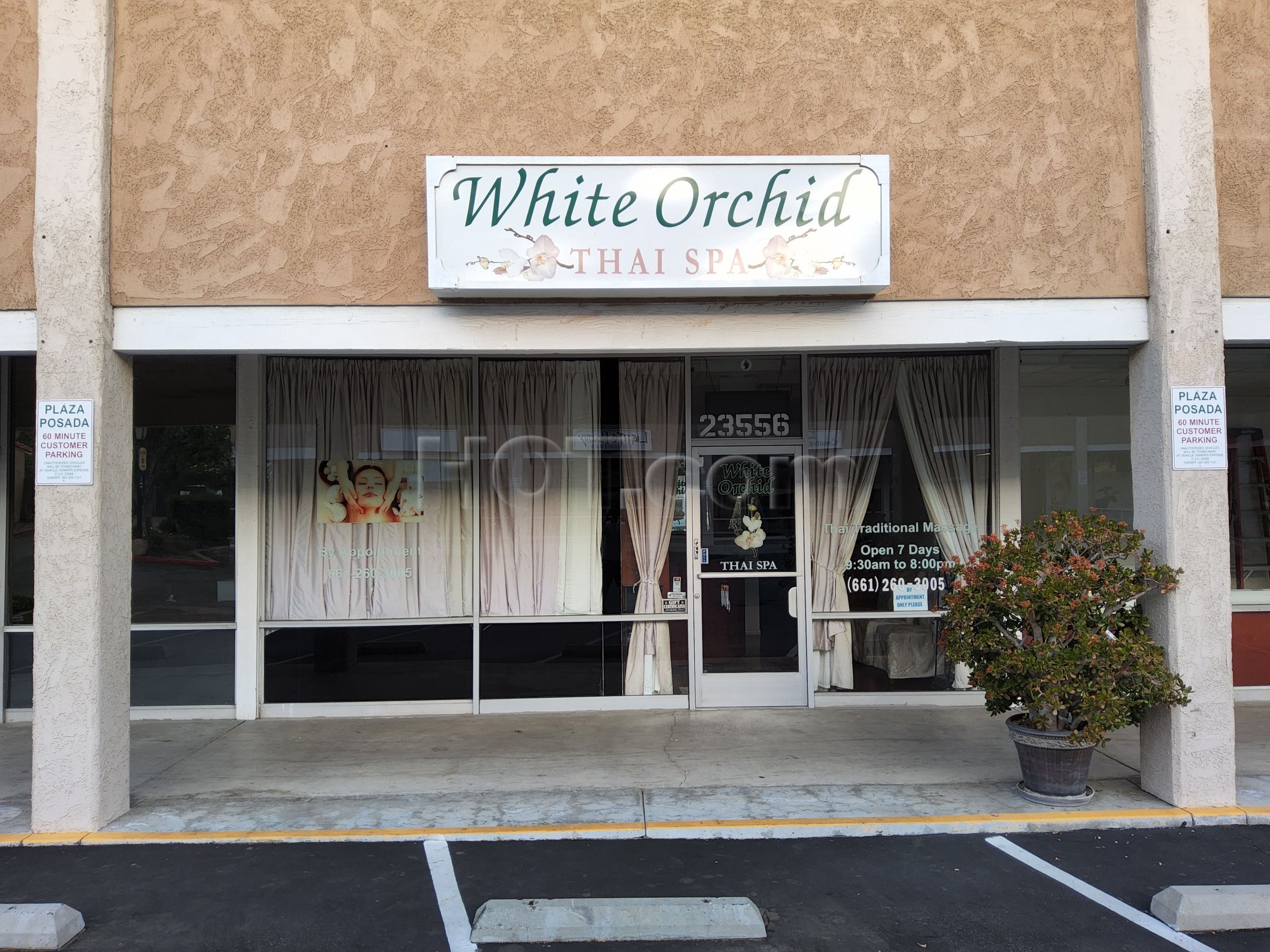 Santa Clarita, California White Orchid Thai Spa