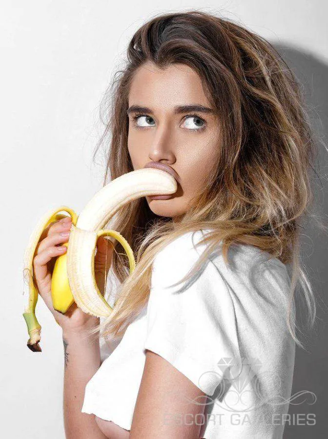 Escorts Saint Petersburg, Russia Lusi