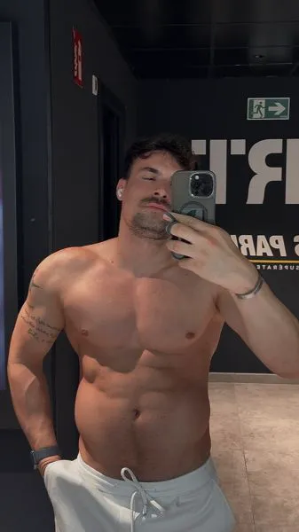 Escorts Madrid, Spain BOYNEXTDOORMXGR