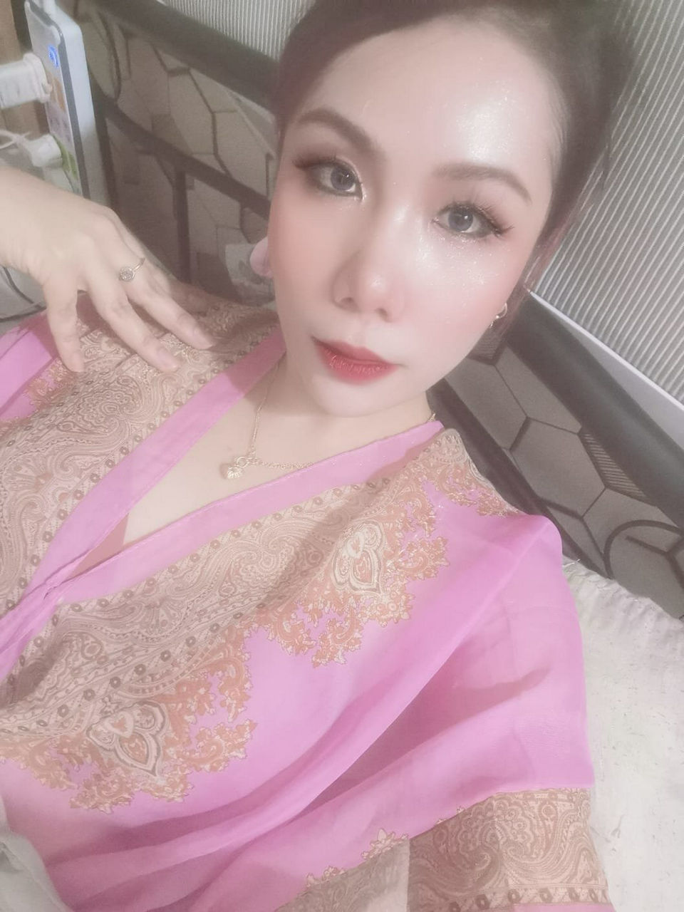 Escorts Doha, Qatar Aisha (thai Massage Man and Woman )