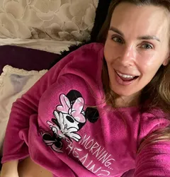 Escorts Winnipeg, Manitoba Maple