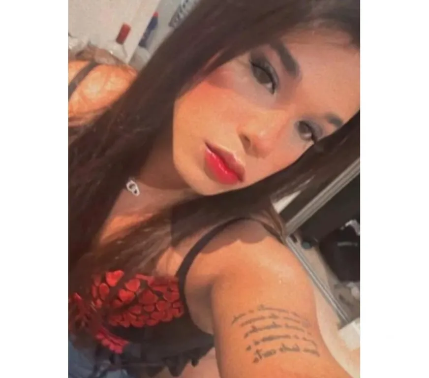 Escorts Hyde, England Sexy Latin girl