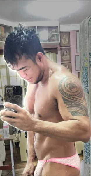 Escorts Manila, Philippines Jerald_XL