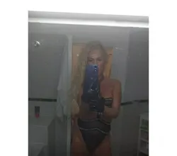 Escorts Brighton, England VIXEN_007 And a licence to frill✨️