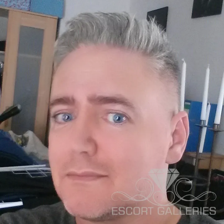 Escorts Hamburg, Germany eric