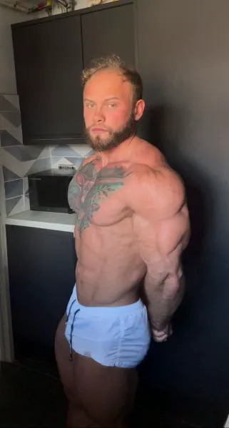 Escorts Lambeth Muscsami